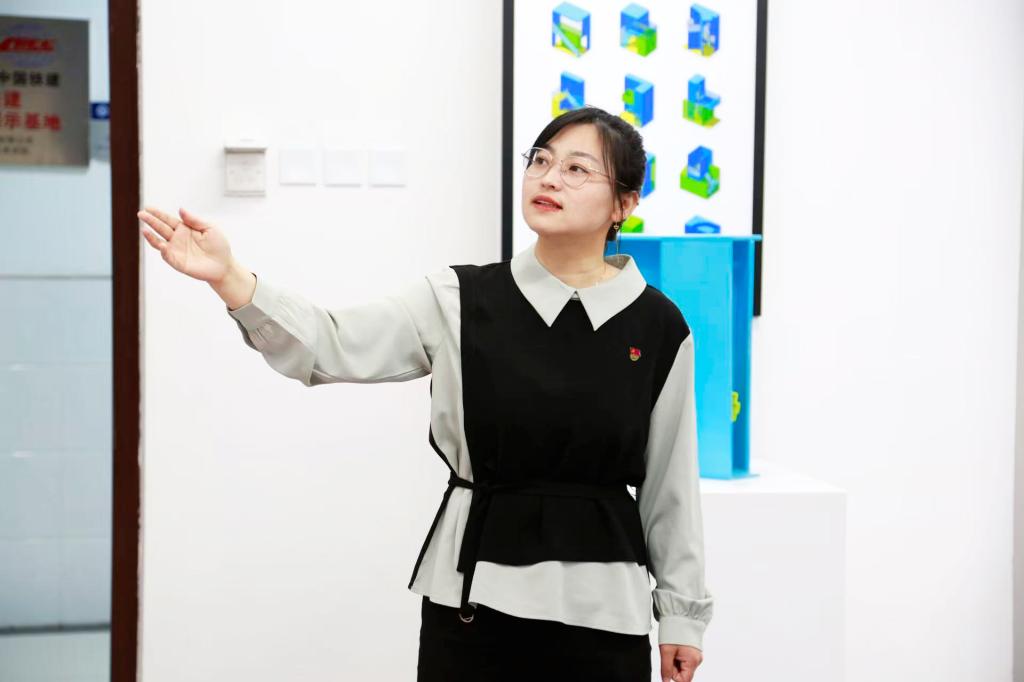 优秀党务工作者