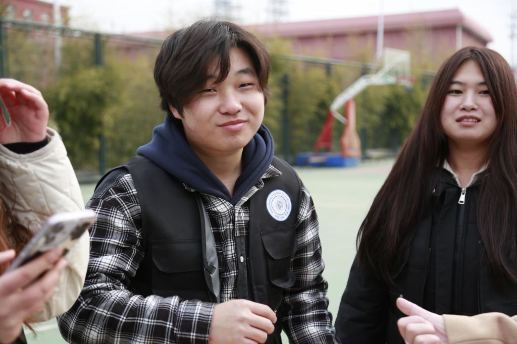 丰富女教职工的业余生活