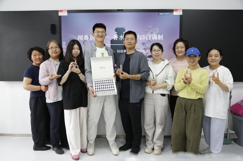 丰富了校园文化生活