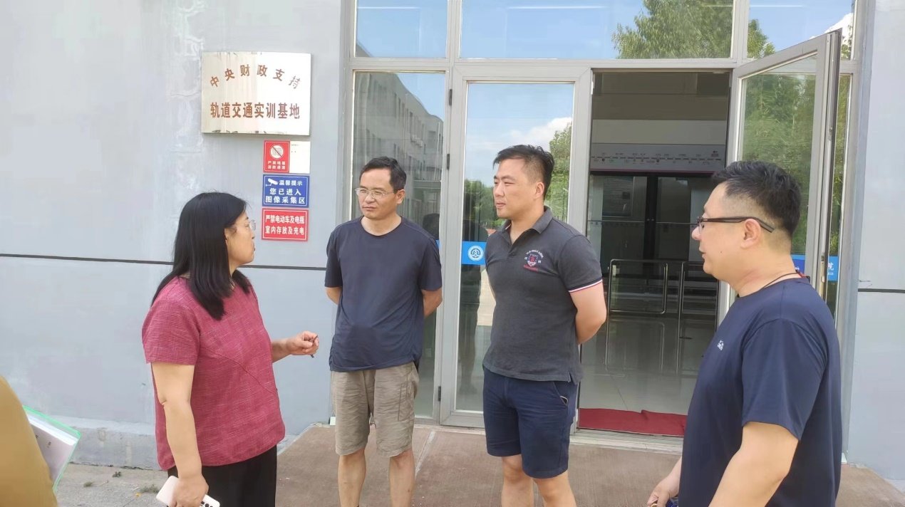 我院实训室安全领导小组对我院实训室安